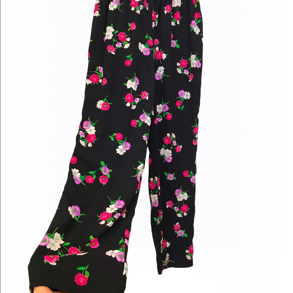 Express Off the Shoulder Women’s Jumpsuit - XS/S - Picture 9 of 16